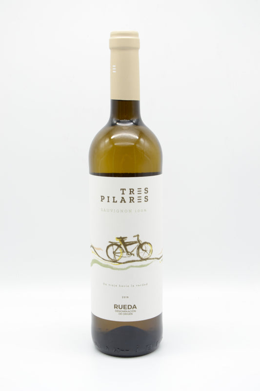Tres Pilares Sauvignon D.O.